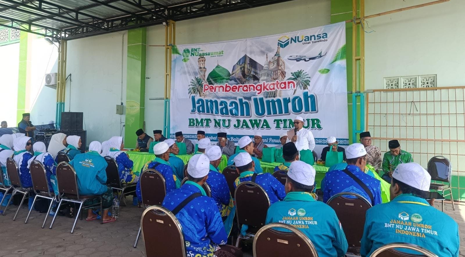 48 Jamaah Umrah BMT NU Jatim Siap Menjadi Tamu Allah di Tanah Suci